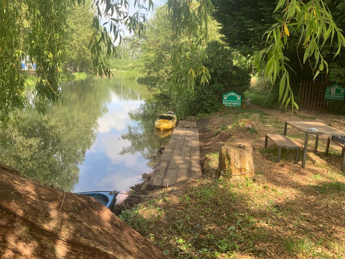 The Bridge Guest House Coltishall Dış mekan fotoğraf